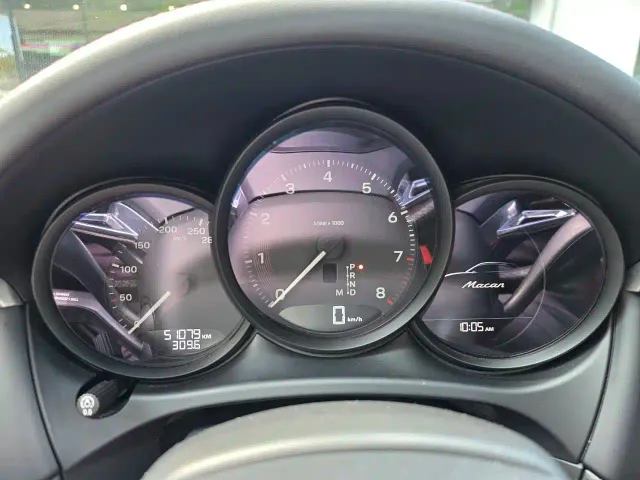 Porsche Macan — Фото автомобиля 12