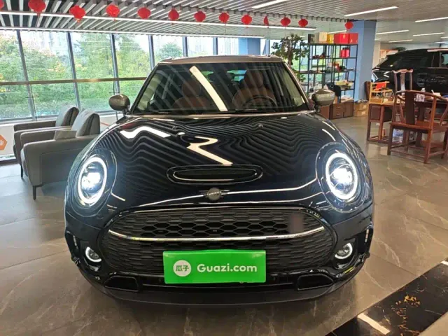 MINI Clubman — Фото автомобиля 2