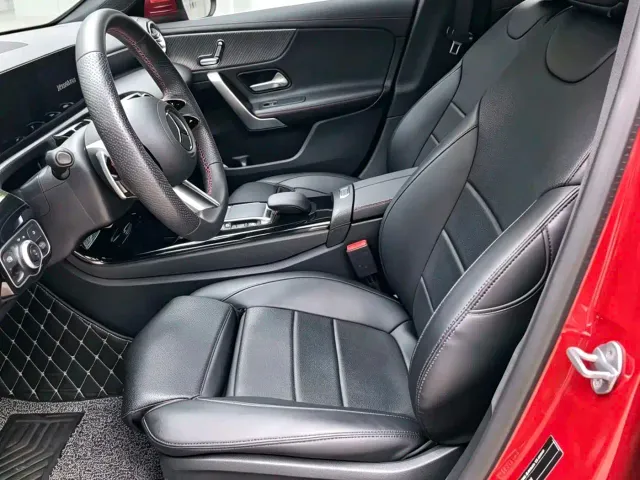Mercedes-Benz A-Class — Фото автомобиля 4
