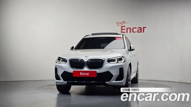 BMW iX3 G08 (2020–2024) — Фото автомобиля 2