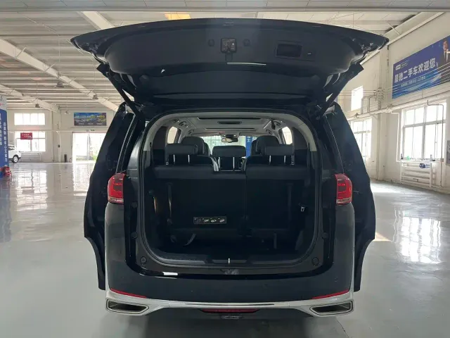 GAC Trumpchi M8 — Фото автомобиля 16