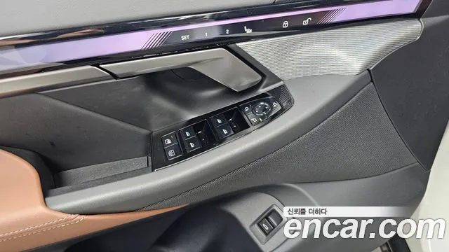 BMW 5-Series 5 серия (G60) 530i xDrive M Sport — Фото автомобиля 25