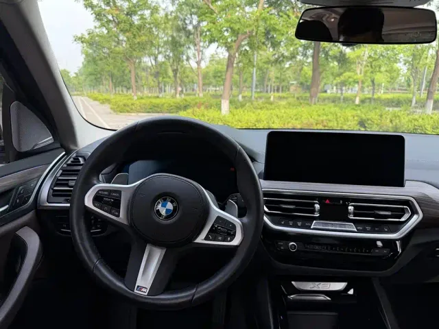 BMW X3 — Фото автомобиля 9