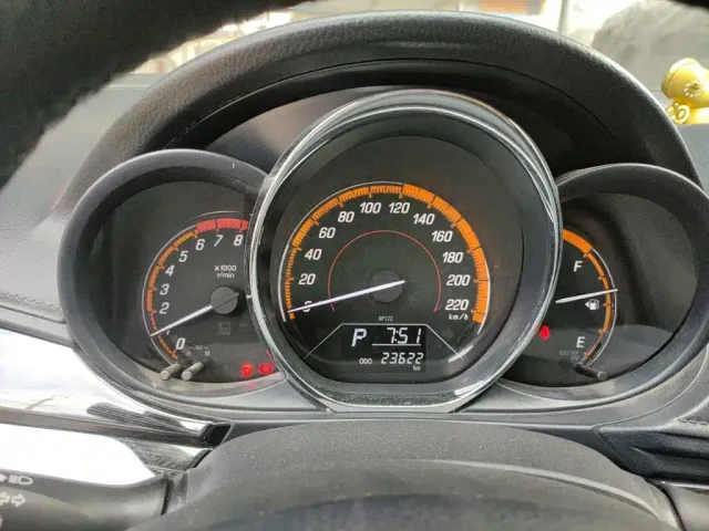 Toyota YARiS L Zhi Xuan — Фото автомобиля 14