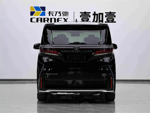 Toyota Vellfire — Фото автомобиля 4