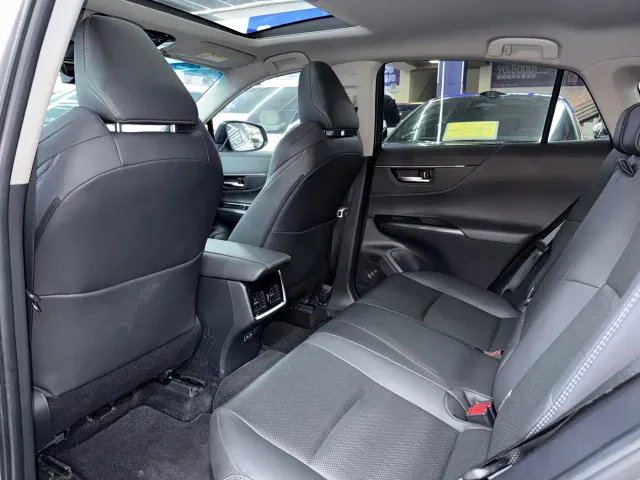 Toyota Venza — Фото автомобиля 14