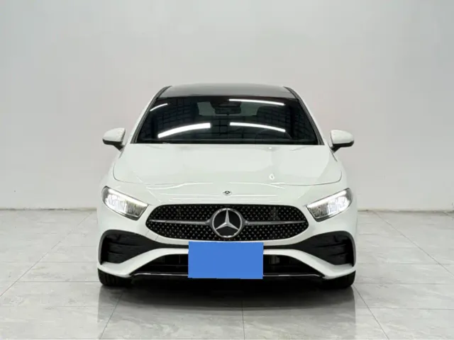 Mercedes-Benz A-Class — Фото автомобиля 2