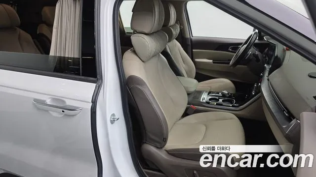 Kia Canival Carnival 4 поколение Дизель 7 мест Hi-Limousine — Фото автомобиля 23