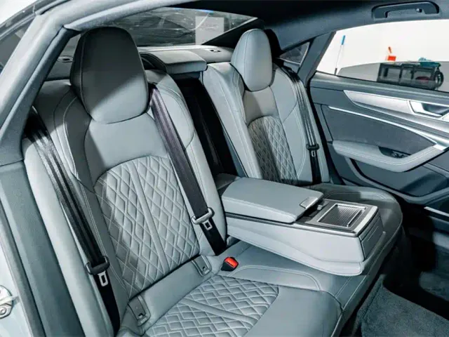 Audi A7L — Фото автомобиля 22