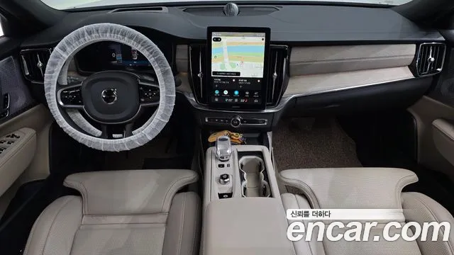 Volvo S90 — Фото автомобиля 7
