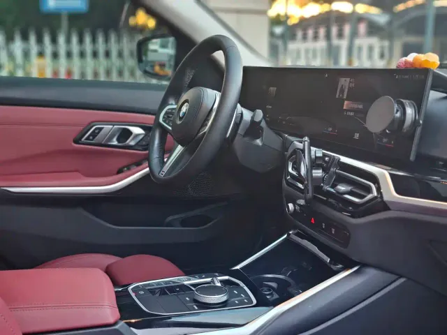 BMW 3 Series — Фото автомобиля 9