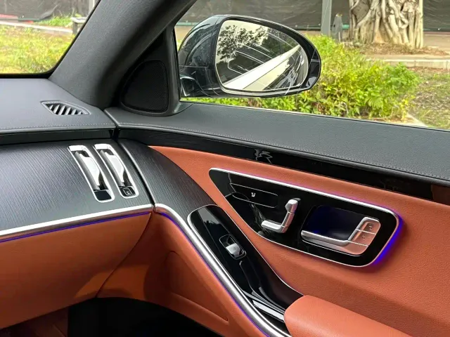 Mercedes-Benz S-Class — Фото автомобиля 15