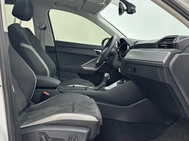 Audi Q3 — Фото автомобиля 9