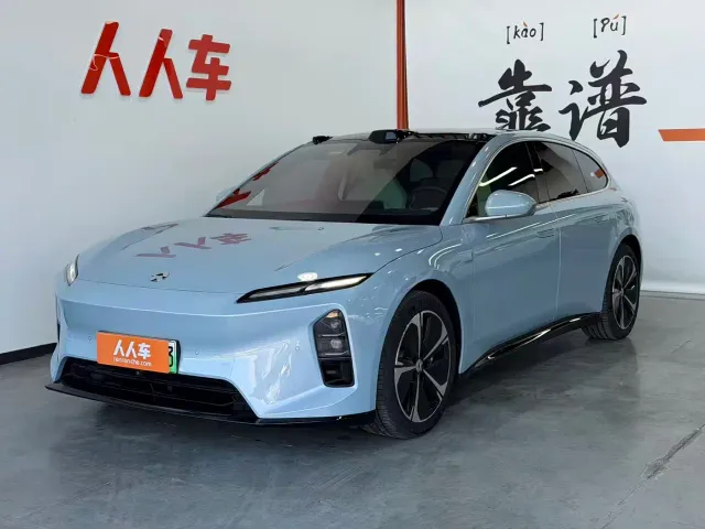Фотография автомобиля — Nio ET5 Touring