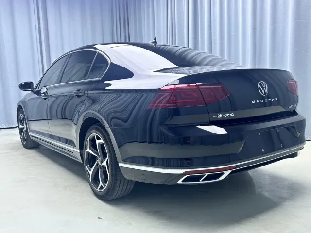 Volkswagen Magotan — Фото автомобиля 20