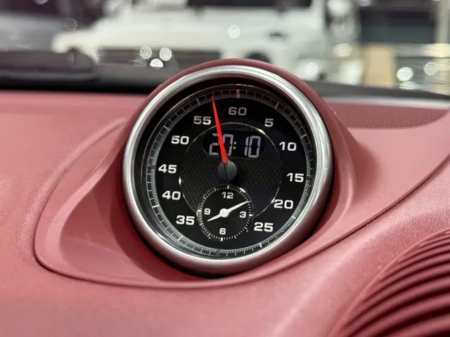 Porsche 718 — Фото автомобиля 17
