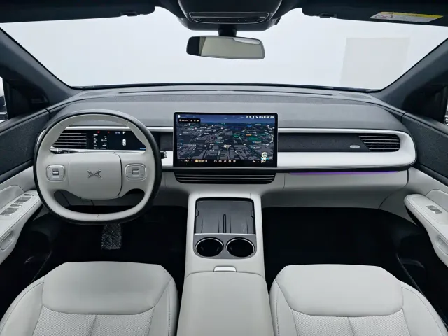 Xpeng G6 — Фото автомобиля 15
