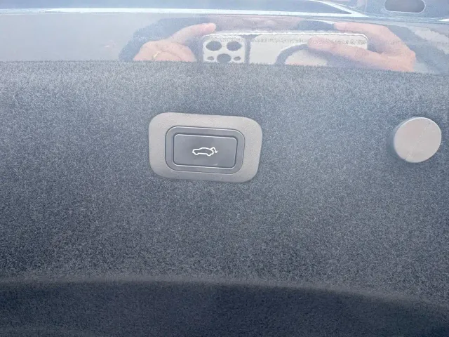 Geely Galaxy Xingyao 8 — Фото автомобиля 13