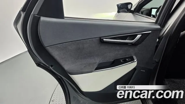 Kia EV6 — Фото автомобиля 25