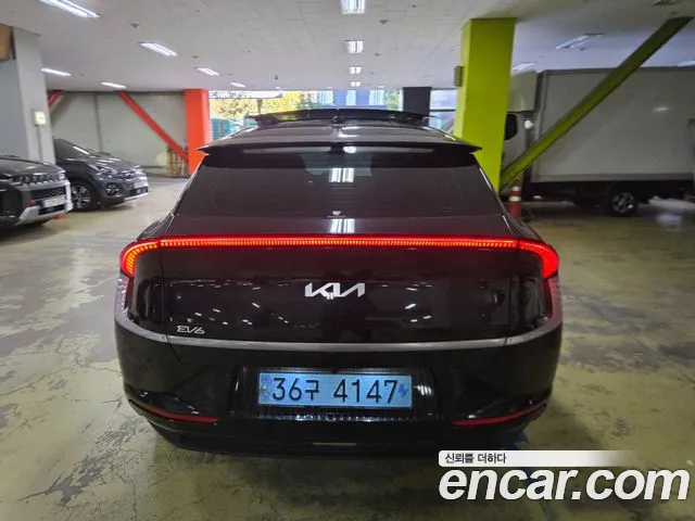Kia EV6 — Фото автомобиля 4