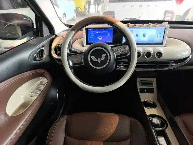 Wuling Bingo — Фото автомобиля 10