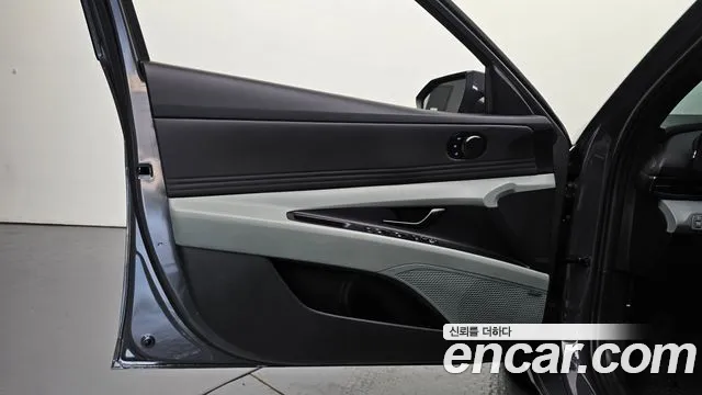 Hyundai Avante CN7 — Фото автомобиля 24