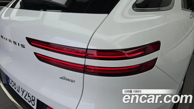 Genesis GV70 2.5T Бензин AWD — Фото автомобиля 21