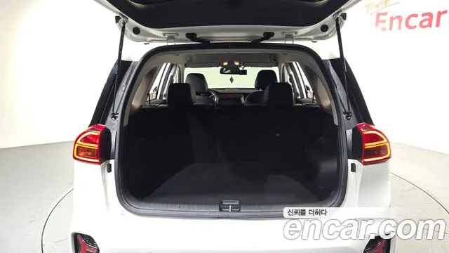 Kia Niro — Фото автомобиля 22