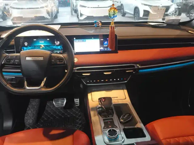 Jetour X70 Plus — Фото автомобиля 12