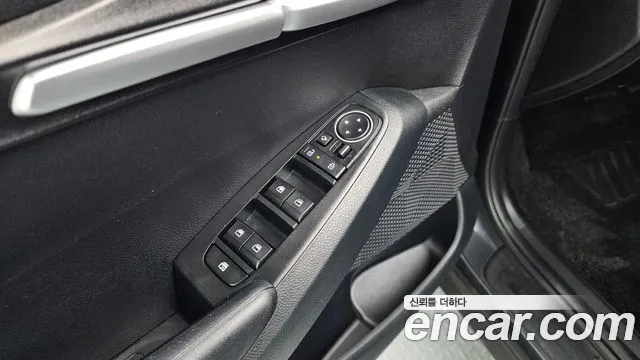 Kia Seltos — Фото автомобиля 27