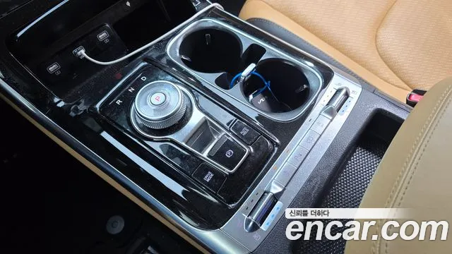 Kia Carnival 4th Gen — Фото автомобиля 12