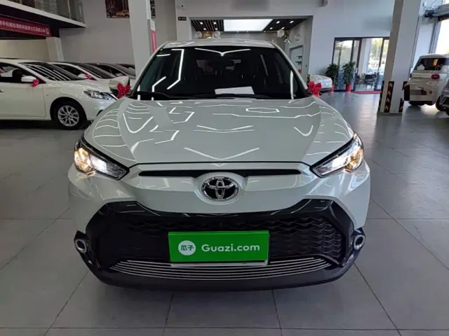 Toyota Frontlander — Фото автомобиля 2