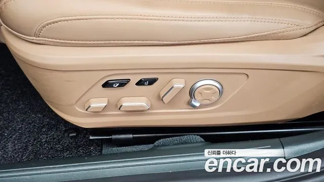 Hyundai Grandeur GN7 — Фото автомобиля 16