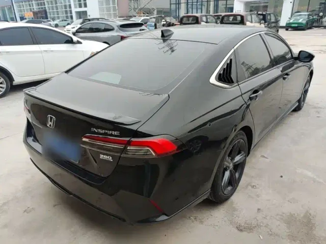 Honda Inspire — Фото автомобиля 6