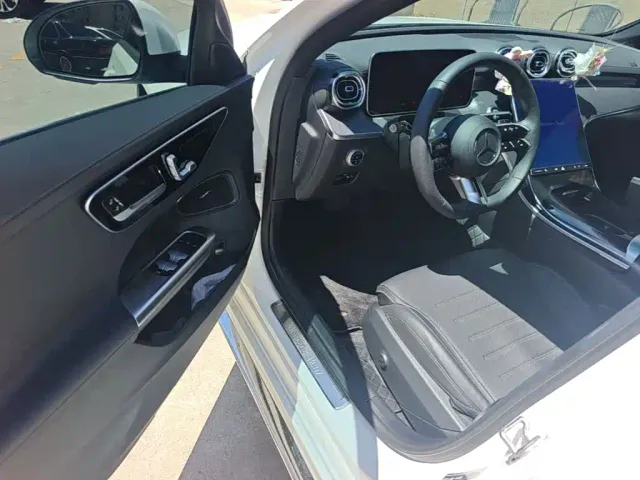 Mercedes-Benz C-Class — Фото автомобиля 14