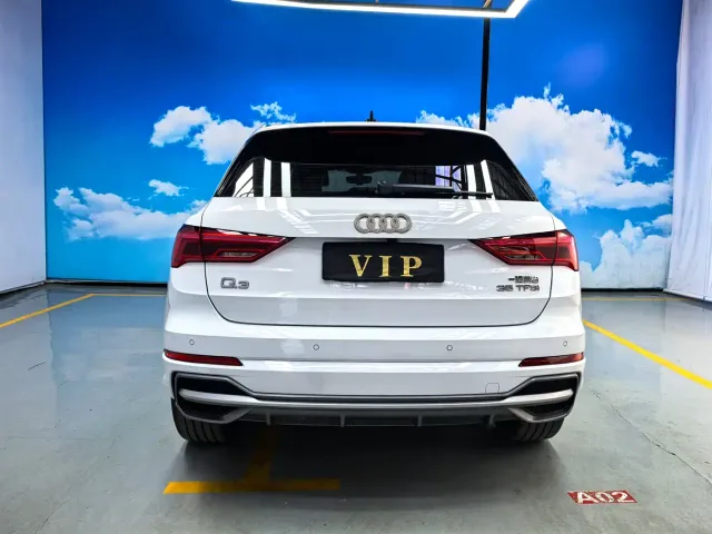 Audi Q3 — Фото автомобиля 5