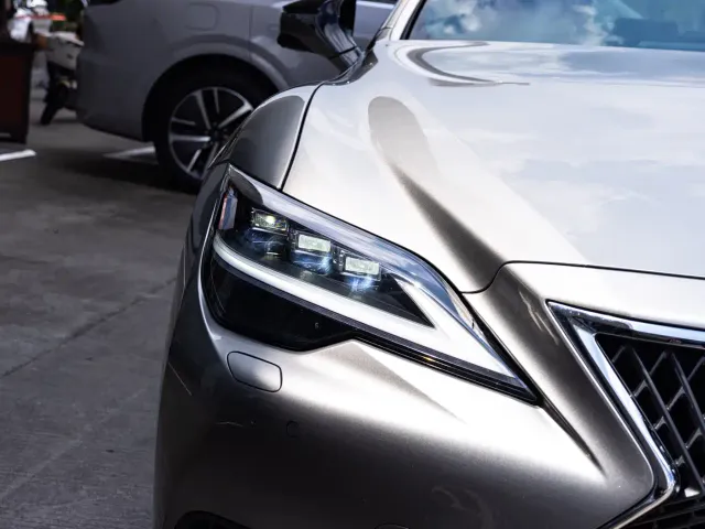 Lexus LS — Фото автомобиля 6