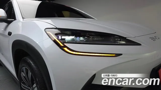 BYD Sealion 7 — Фото автомобиля 19