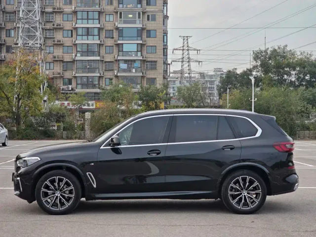 BMW X5 — Фото автомобиля 7