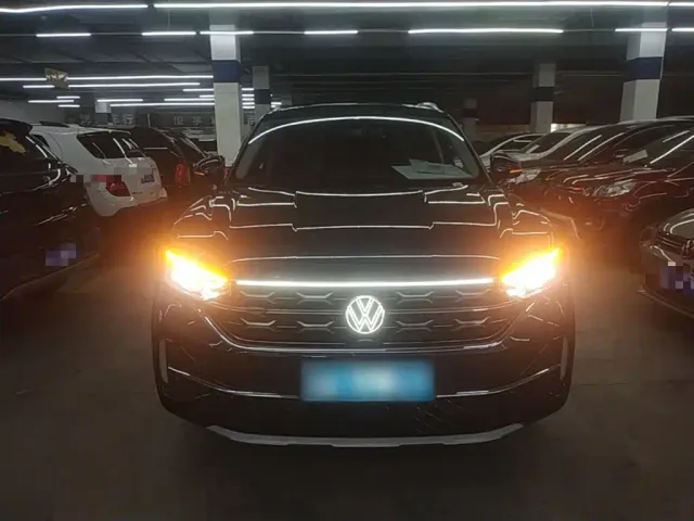Volkswagen Tayron X — Фото автомобиля 2