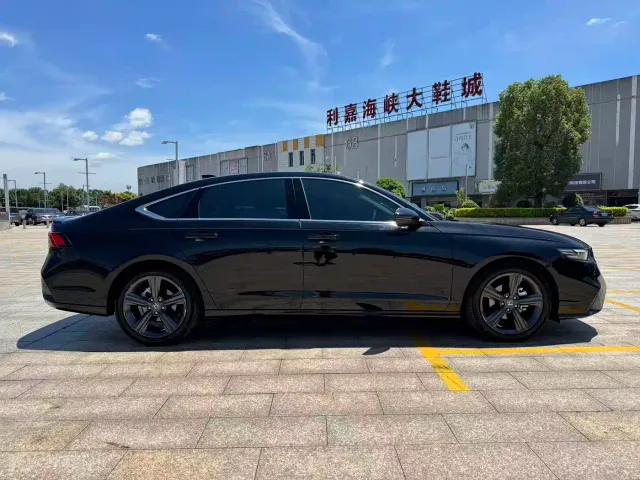 Honda Inspire — Фото автомобиля 8