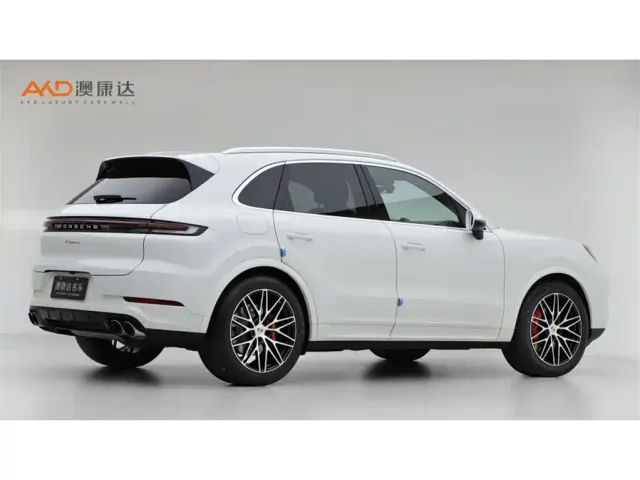 Porsche Cayenne — Фото автомобиля 3
