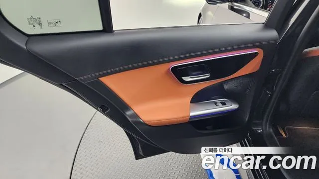 Mercedes-Benz C-Class — Фото автомобиля 25