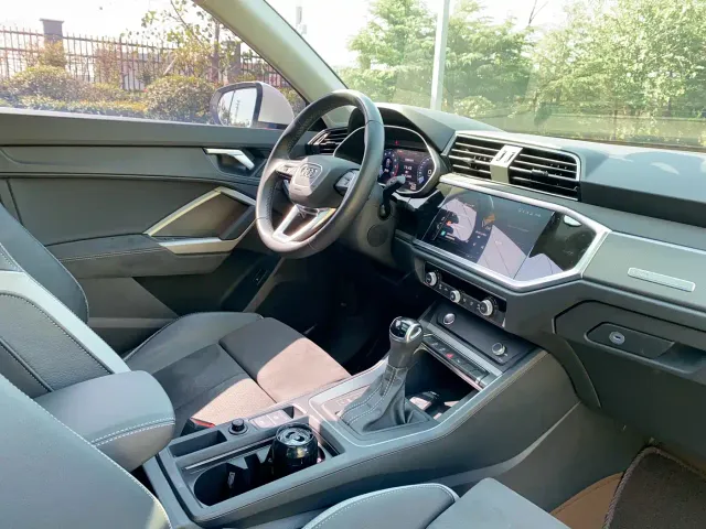 Audi Q3 — Фото автомобиля 25