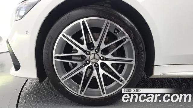 Mercedes-Benz AMG GT X290 (2018–2026) — Фото автомобиля 5