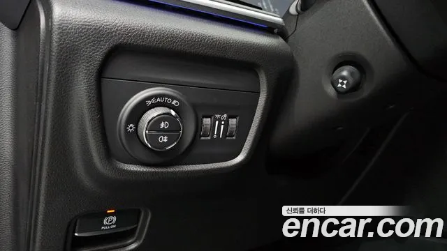Jeep Cherokee — Фото автомобиля 29