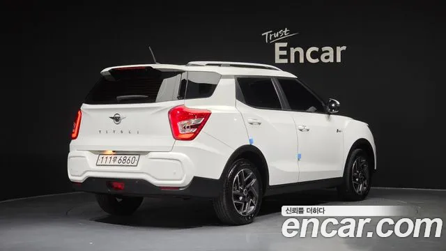 Фотография автомобиля — KG_Mobility_Ssangyong TIBOLI