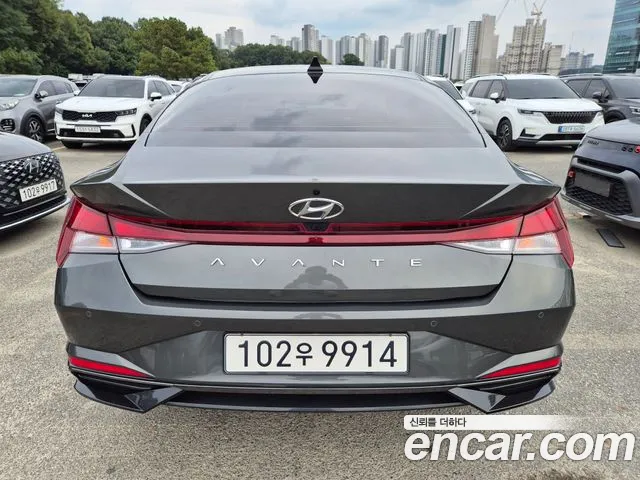 Hyundai Avante CN7 — Фото автомобиля 5