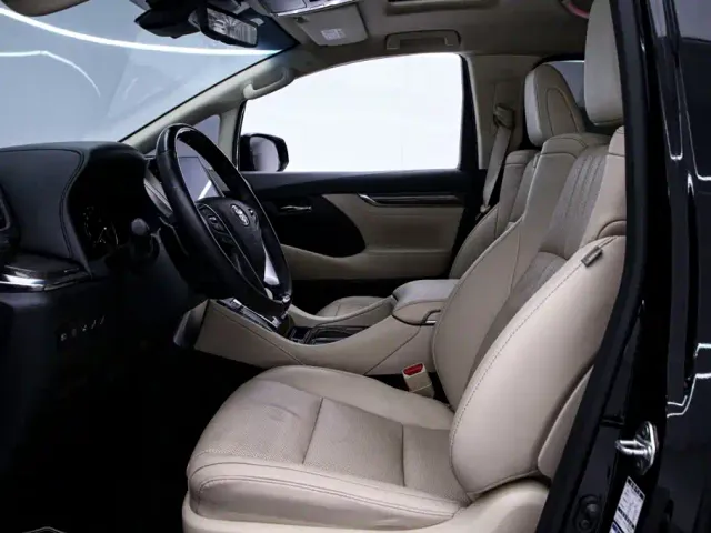 Toyota Vellfire — Фото автомобиля 16