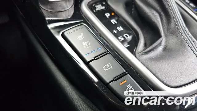 Kia Seltos New — Фото автомобиля 18